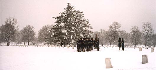 honorguards.JPG (58722 bytes)